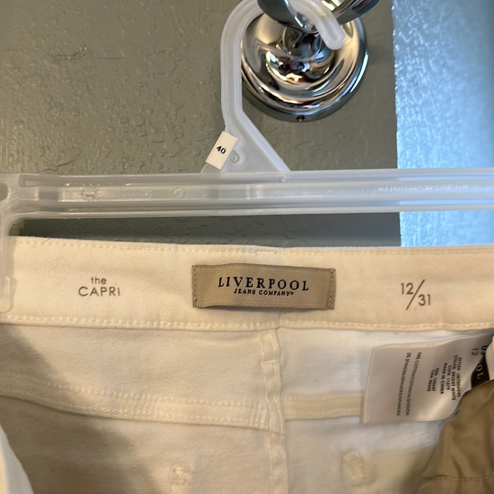 Liverpool Capris - Size 12